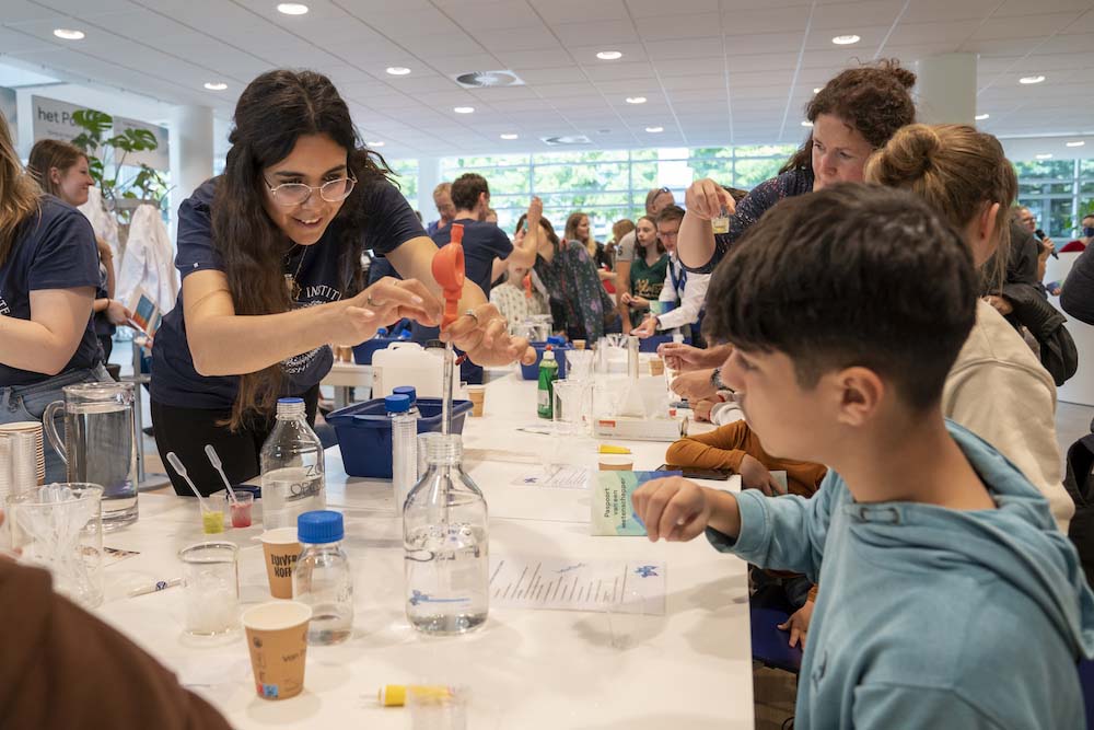 01-10-2022: Weekend van de Wetenschap - Hubrecht Institute - fotograaf Thijs Rooimans